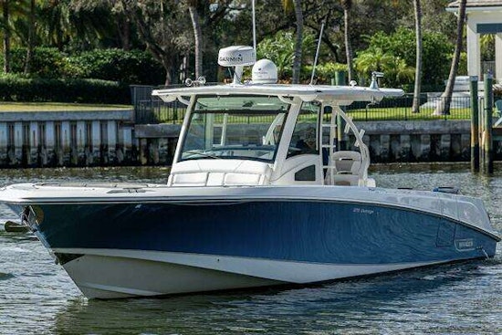 Boston Whaler 370 Outrage Yacht For Sale
