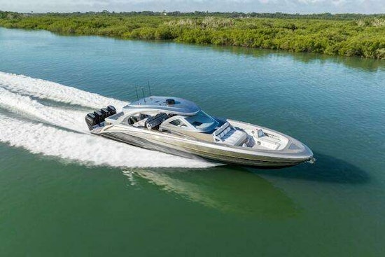 Mystic M5200 Yacht For Sale