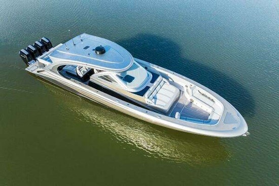 Mystic M5200 Yacht For Sale
