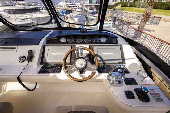 Sea Ray  Yacht For Sale