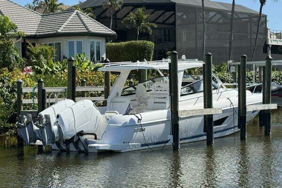 Intrepid 438 Evolution Yacht For Sale