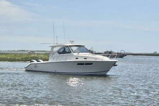 Pursuit OS 355 Yacht For Sale
