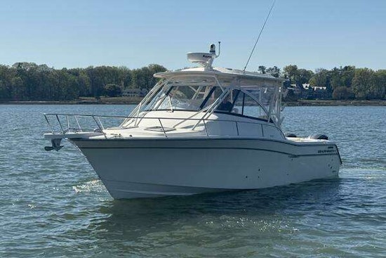 Grady-White 330 Express Yacht For Sale