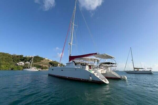 Fountaine Pajot  Yacht For Sale