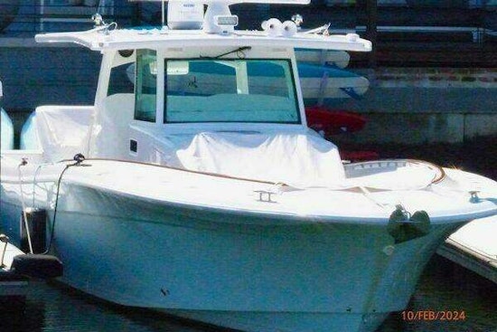 HCB Suenos Yacht For Sale