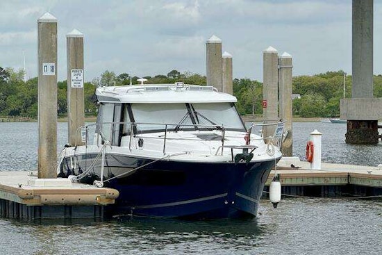 Jeanneau NC 1095 Coupe Yacht For Sale