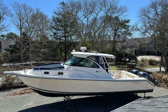 Pursuit OS 345 Yacht For Sale
