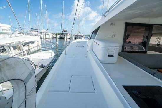 Fountaine Pajot  Yacht For Sale