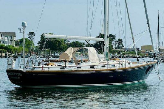 Little Harbor 46 Center Cockpit Yacht For Sale