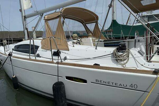 Beneteau  Yacht For Sale