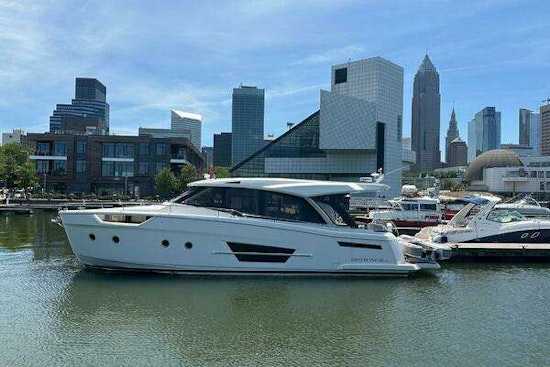 Greenline 45 Coupe HYBRID Yacht For Sale