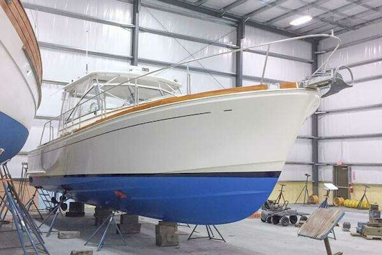 Grand Banks 38 Eastbay EX Yacht For Sale