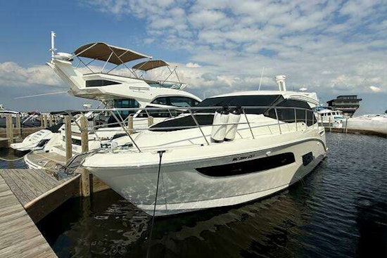 Sea Ray  Yacht For Sale