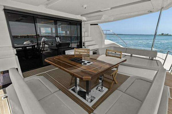 Leopard 53 Powercat Yacht For Sale