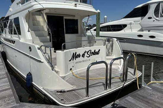 Ocean Alexander 45 Sedan Yacht For Sale