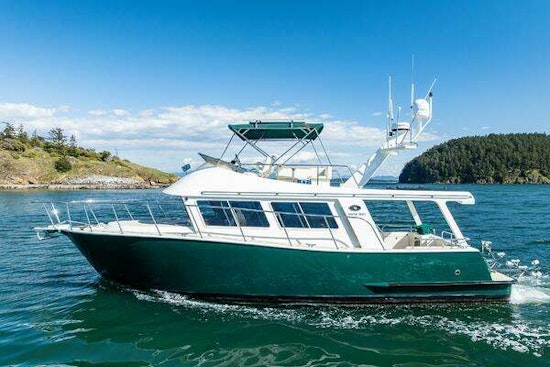 Coastal Craft 400 IPS Yacht For Sale