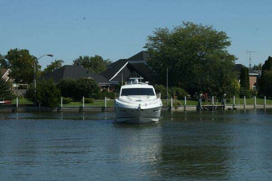 Sea Ray 510 Sundancer Yacht For Sale