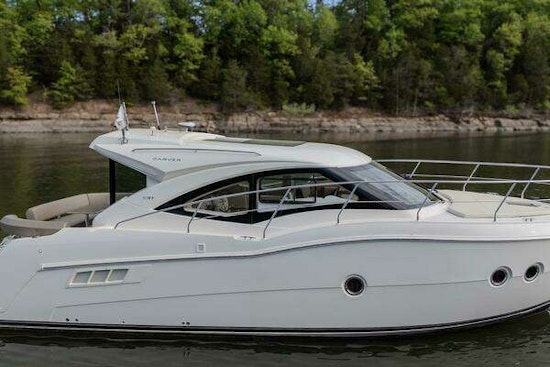Carver C37 Yacht For Sale