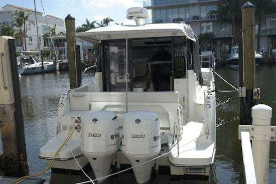 Jeanneau NC1095 Yacht For Sale