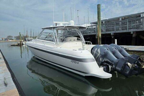 Intrepid 430 Sport Yacht Yacht For Sale