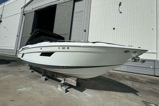 Cruisers Yachts 338 Yacht For Sale