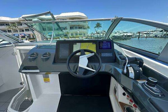Aviara 360 OB Yacht For Sale