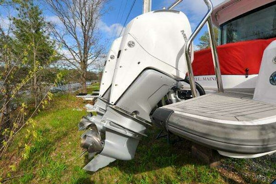 Axopar 37 Cross Cabin Yacht For Sale