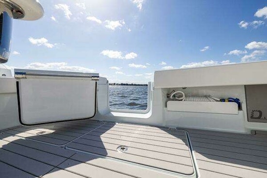 Freeman 47 Center Console Yacht For Sale