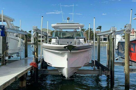Axopar 37 Sun Top Yacht For Sale