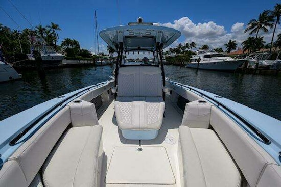 Fountain CC Yacht For Sale
