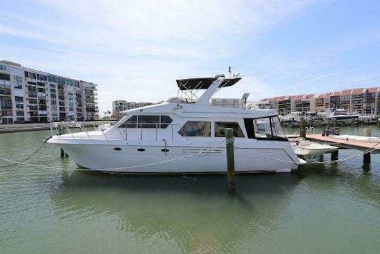 Navigator 4800 Classic Yacht For Sale