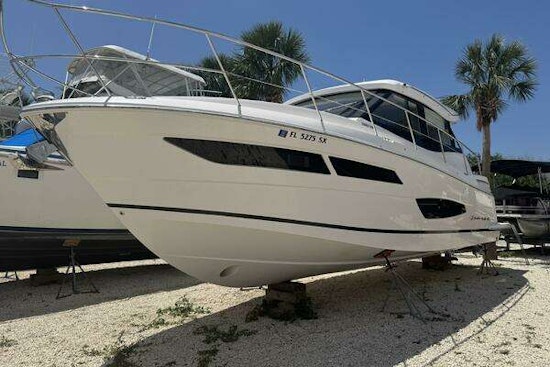 Regal 38 XO Yacht For Sale