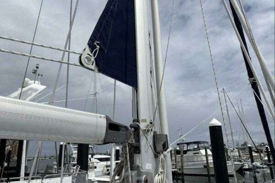 Hylas 46 Yacht For Sale