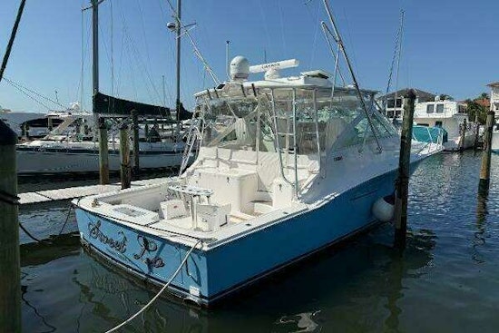 Cabo 40 Hardtop Express Yacht For Sale