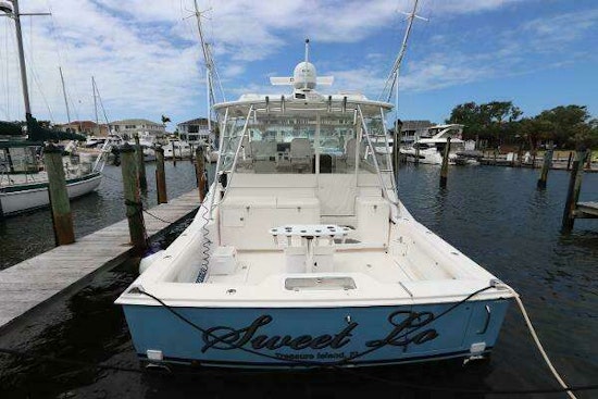 Cabo 40 Hardtop Express Yacht For Sale