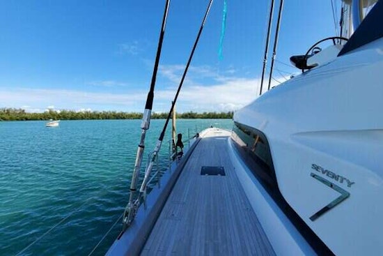 Lagoon  Yacht For Sale