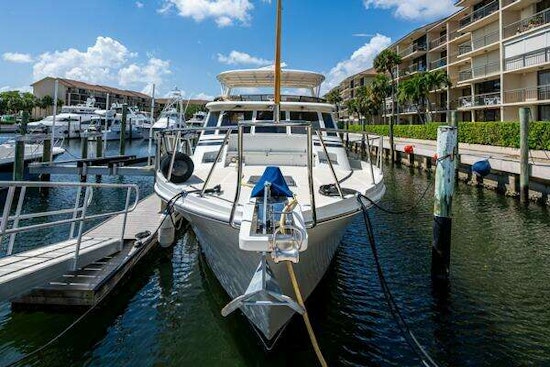 Offshore Yachts  Yacht For Sale