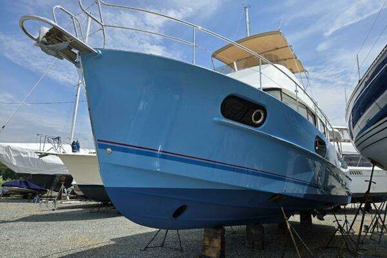 Beneteau Swift Trawler 44 Yacht For Sale
