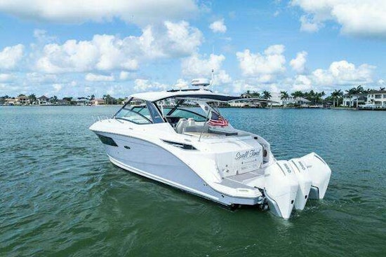 Sea Ray Sundancer 320 OB Yacht For Sale