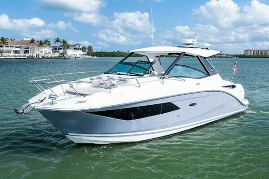 Sea Ray Sundancer 320 OB Yacht For Sale