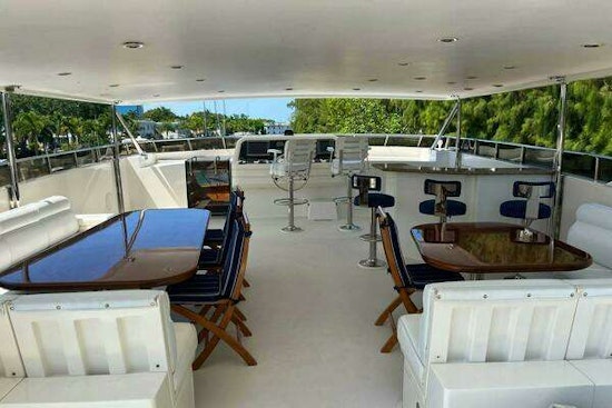 Hargrave Hargrave 100 Capri Yacht For Sale