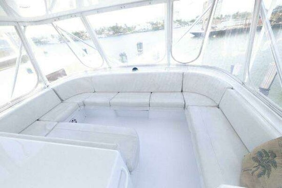 Hatteras Cnv Yacht For Sale