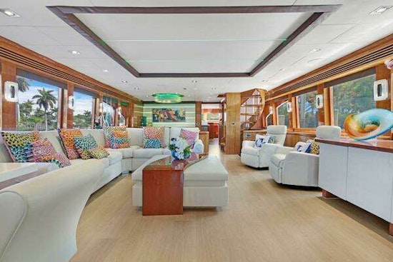 Hargrave Capri Skylounge Yacht For Sale