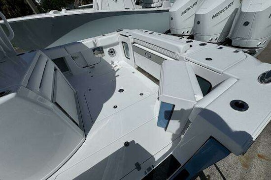 Sportsman 352 Open Yacht For Sale