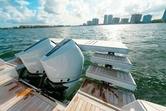 Tesoro T40 Yacht For Sale
