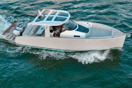 Tesoro T40 Yacht For Sale