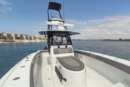Freeman 34VH Center Console Yacht For Sale