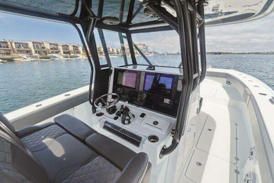 Freeman 34VH Center Console Yacht For Sale
