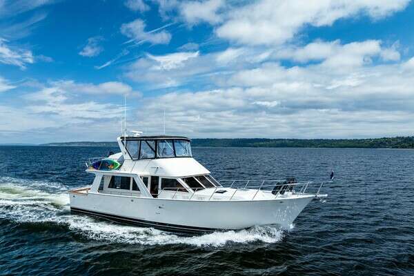 1997 Offshore Yachts Sedan 52' Yacht For Sale | Seattle Yachts