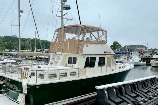 Sabreline Motor Yacht Yacht For Sale